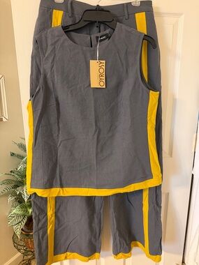 OYROSY Gray & Yellow Sleeveless Jumpsuit Set